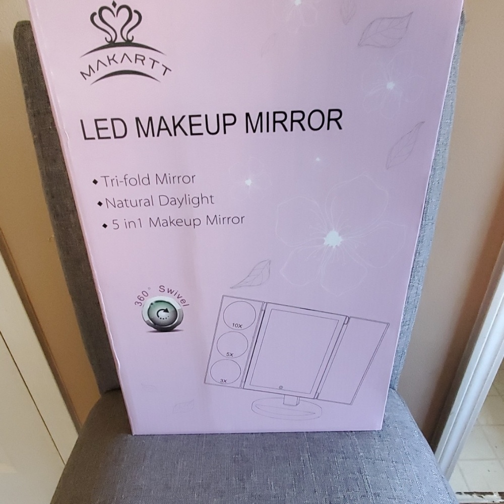 Makartt makeup mirror
